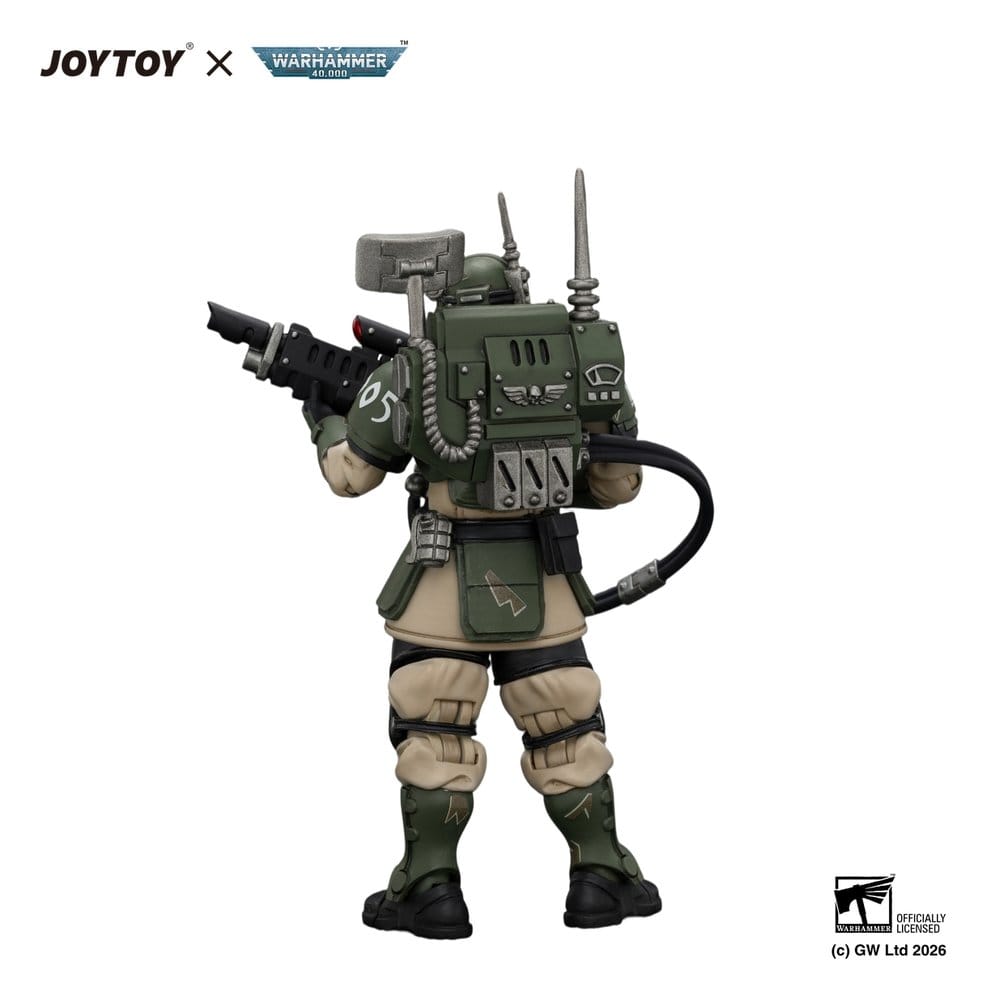 Warhammer Actionfigur Astra Militarum Kasrkin 3 with Hot-shot Lasgun and Vox-caster – Bild 2